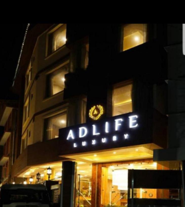 Hotel Adlife Luxury Srīnagar Exterior foto